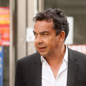 Patrick Cohen - Arrivées des célébrités aux obsèques de Jane Birkin en l'église Saint-Roch à Paris. Le 24 juillet 2023 © Jacovides-KD Niko / Bestimage