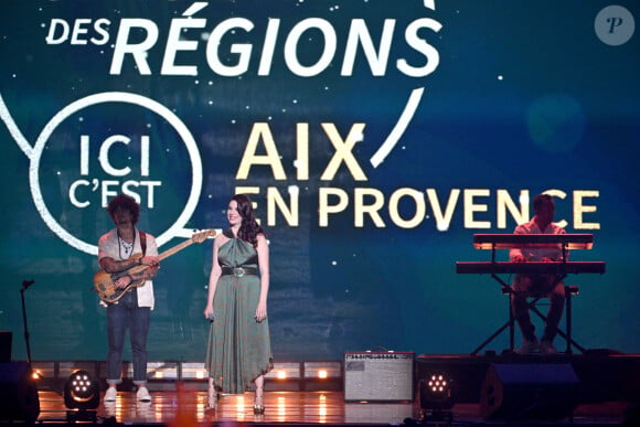 Exclusif - Eleonora Deveze - Enregistrement de l'émission de télévision "Le Grand Concert des Régions : Ici c'est Aix en Provence", à l'Arena du Pays d'Aix, présentée par L.Luyat et L.Thilleman, et diffusée le 17 mai sur France 3. Le 30 avril 2024. © Bruno Bebert-Jack Tribeca / Bestimage