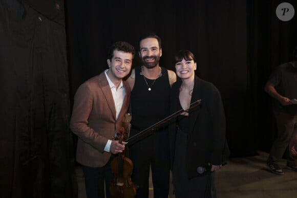 Exclusif - Bilal, Ycare, Anne Sila - Backstage de l'enregistrement de l'émission de télévision "Le Grand Concert des Régions : Ici c'est Aix en Provence", à l'Arena du Pays d'Aix, présentée par L.Luyat et L.Thilleman, et diffusée le 17 mai sur France 3. Le 30 avril 2024. © Bruno Bebert-Jack Tribeca / Bestimage