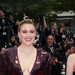 Greta Gerwig (Présidente du jury Longs Métrages) - Montée des marches du film " Le deuxième acte " pour la cérémonie d'ouverture du 77ème Festival International du Film de Cannes, au Palais des Festivals à Cannes. Le 14 mai 2024 © Jacovides-Moreau / Bestimage 