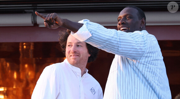 Jean Imbert et Omar Sy - Dîner du jury à l'hôtel Martinez, la veille du la cérémonie d'ouverture de la 77ème édition du Festival de Cannes le 13 mai 2024. Denis Guignebourg/BestImage 