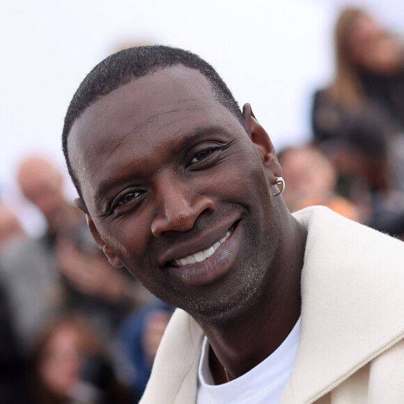 Omar Sy au photocall de Jury lors du 77ème Festival International du Film de Cannes au Palais des Festivals à Cannes, France, le 14 mai 2024. © Jacovides-Moreau/Bestimage 