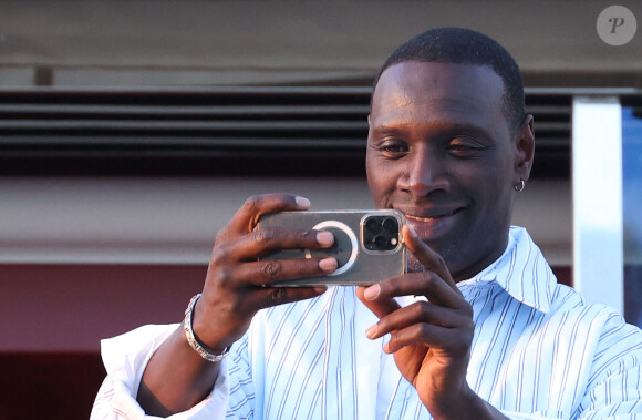 Omar Sy - Dîner du jury à l'hôtel Martinez, la veille du la cérémonie d'ouverture de la 77ème édition du Festival de Cannes le 13 mai 2024. Denis Guignebourg/BestImage 