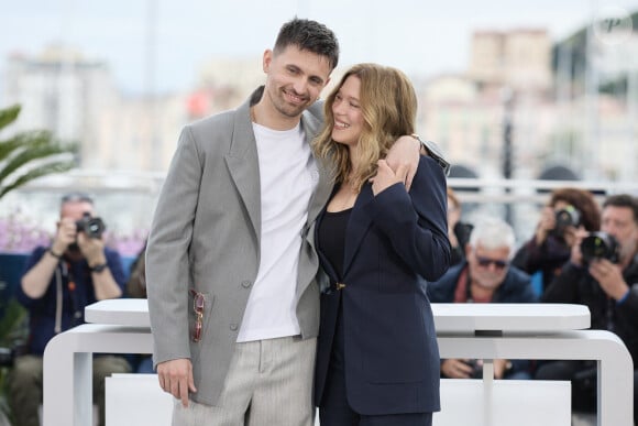 Raphaël Quenard et Léa Seydoux - Photocall du film "Le deuxième acte", présenté hors compétition, lors du 77ème Festival International du Film de Cannes (14 - 25 mai 2024), le 15 mai 2024.