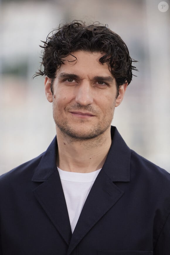 Louis Garrel - Photocall du film "Le deuxième acte", présenté hors compétition, lors du 77ème Festival International du Film de Cannes (14 - 25 mai 2024), le 15 mai 2024.