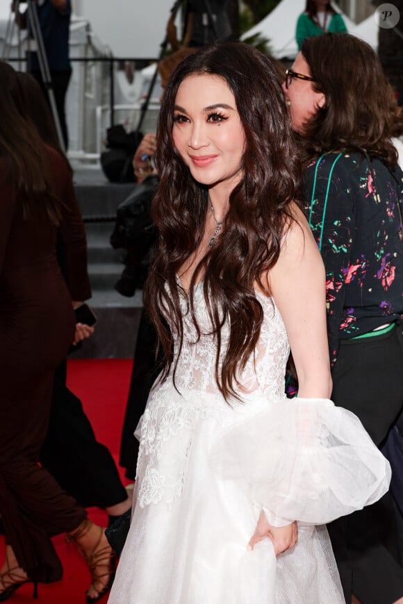 Irene Wan - Montée des marches du film " Diamant Brut " lors du 77ème Festival International du Film de Cannes, au Palais des Festivals à Cannes. Le 15 mai 2024 © Jacovides-Moreau / Bestimage