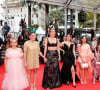 Ce mercredi 15 mai, Agathe Riedinger a présenté son film, Diamant Brut
 
Ashley Romano, Malou Khebizi, Agathe Riedinger (Habillée en Alexis Mabille, chaussures Louboutin), Kilia Fernane, Léa Gorla, Alexandra Noisier, Antonia Buresi, Andréa Bescond, Priscilla Bertin, Judith Nora - Montée des marches du film " Diamant Brut " lors du 77ème Festival International du Film de Cannes, au Palais des Festivals à Cannes. Le 15 mai 2024 © Jacovides-Moreau / Bestimage