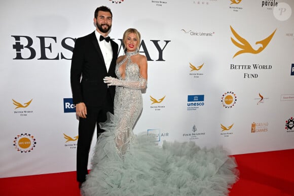 Hofit Golan et son compagnon Alvaro Nunez durant la soirée de gala de la fondation Better World Fund à l'hôtel Carlton à Cannes lors du 77ème Festival de Cannes 2024, le 15 mai. © Bruno Bebert/Bestimage 