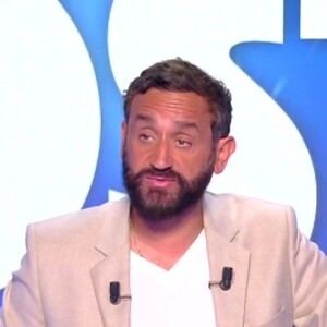 Cyril Hanouna est devenu l'animateur vedette de C8
Cyril Hanouna sur le plateau de "Touche pas à mon poste"