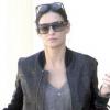 Demi Moore sort d'un salon de manucure de Sunset Plaza à West Hollywood à Los Angeles le 11 mars 2010