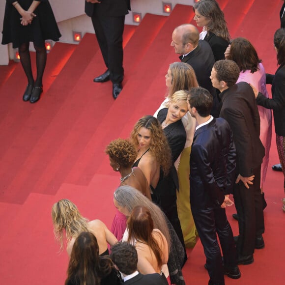 Noé Boon, Judith Godrèche, Richard Sears, Tess Barthélemy, Rokhaya Diallo - Montée des marches du film " Furiosa : A Mad Max Saga " pour la cérémonie d'ouverture du 77ème Festival International du Film de Cannes, au Palais des Festivals à Cannes. Le 15 mai 2024 © Valentina Claret / Pool Cannes / Bestimage 