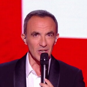 L'émission présentée par Nikos Aliagas est en deuil
Nikos Aliagas sur le plateau de "The Voice"