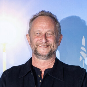 Benoît Poelvoorde au photocall de "Comment je suis devenu un super-héros" lors du 46ème Festival du Cinéma Américain de Deauville, le 13 septembre 2020. © Olivier Borde/Bestimage 