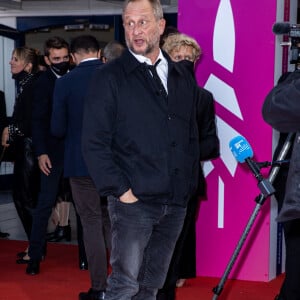 Benoît Poelvoorde à la première de "Comment je suis devenu un super-héros" lors de la clôture du 46ème Festival du Cinéma Américain de Deauville, le 12 septembre 2020. © Olivier Borde/Bestimage