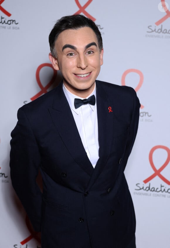 Jordan De Luxe - Photocall de la soirée de lancement du "Sidaction" au théâtre Edouard VII à Paris le 4 mars 2024. © Denis Guignebourg/Bestimage