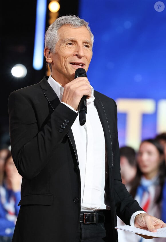 Nagui - Les personnalités se mobilisent lors de la 37ème édition du Téléthon sur le plateau de France 2, avec pour parrain Vianney. © Coadic Guirec / Bestimage