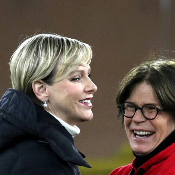 La princesse Charlene de Monaco, la princesse Stéphanie de Monaco - - La famille princière de Monaco lors du match de gala entre les Barbagiuans de Monaco et le FC Cirque au stade Louis II de Monaco le 22 janvier 2024. © Jean-François Ottonello / Nice Matin / Bestimage 