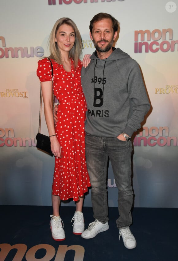 L'acteur et le mannequin se sont unis pour la vie le samedi 18 mai 2024
Nicolas Duvauchelle et sa nouvelle compagne Chloé Roy - Avant-première du film "Mon Inconnue" au cinéma UGC Normandie à Paris le 1er avril 2019. © Coadic Guirec/Bestimage