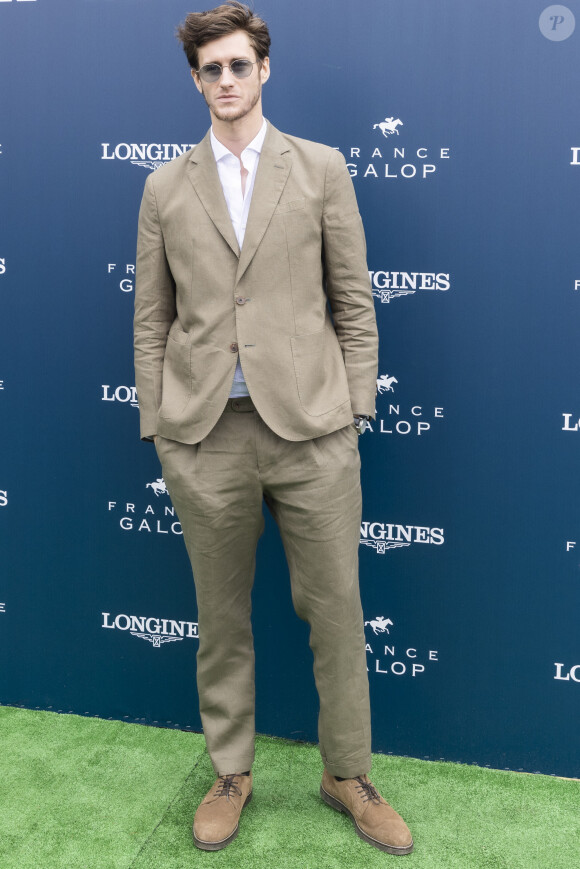 Jean-Baptiste Maunier - Photocall du Prix de Diane Longines 2022 à Chantilly le 19 juin 2022. © Jack Tribeca / Bestimage 