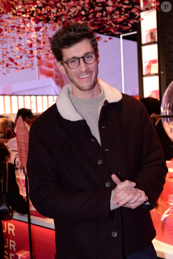 Exclusif - Jean-Baptiste Maunier - Inauguration de la boutique Lancôme 52 Champs-Elysées à Paris le 4 décembre 2019. © Rachid Bellak/Bestimage