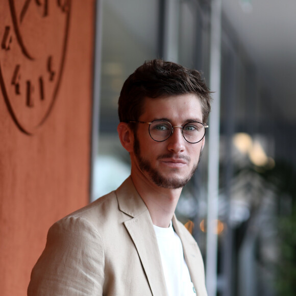 Jean-Baptiste Maunier au village lors des internationaux de tennis de Roland Garros à Paris, France, le 31 mai 2019. © Jacovides-Moreau/Bestimage