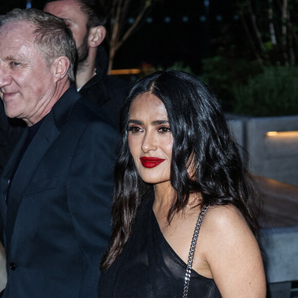 François-Henri Pinault, Salma Hayek Pinault au défilé de mode Gucci Croisière 2025 à la Tate Modern à Londres, Royaume-Uni, le 13 mai 2024. Photo par : Brett D. Cove/Splash News/ABACAPRESS.COM