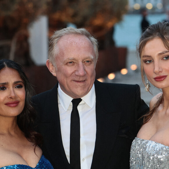 Mathilde Pinault, Salma Hayek et Francois-Henri Pinault assistent au dîner de gala de la Fondazione Cini, Isola Di San Giorgio lors de la 60e Biennale Art 2024 à la Fondazione Cini le 17 avril 2024 à Venise, Italie. Photo par Matteo Chinellato/IPA/ABACAPRESS.COM