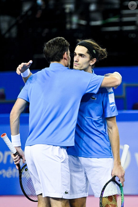 Pierre Hugues Herbert (Fra) / Nicolas Mahut (Fra) lors de l'Open Sud de France 2022 à Montpellier, France, le 4 février 2022. © Jean-Baptiste Autissier/Panoramic/Bestimage