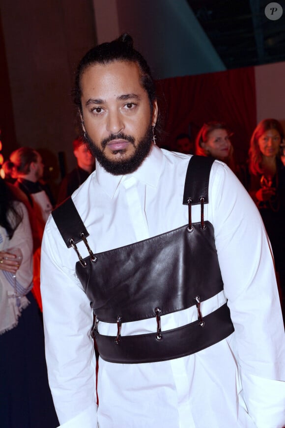 Slimane au Dîner de la Mode au bénéfice du Sidaction, au Palais de Tokyo, dans le cadre de la Fashion Week de Paris Haute Couture printemps/été 2024 (PFW). Le 25 Janvier 2024. © Rachid Bellak / Bestimage 