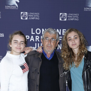 Exclusif - Prix Spécial - Michel Boujenah, sa fille Louise et Guest - Photocall lors du Longines Paris Eiffel Jumping au Bois de Boulogne à la plaine de Jeux de Bagatelle à Paris, le 1er juillet 2016. © Borde-Veeren/Bestimage 