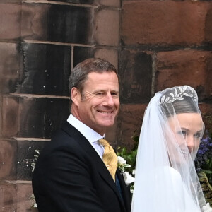 Rupert Henson et sa fille Olivia Henson - Mariage du duc de Westminster, Hugh Grosvenor, et Olivia Henson en la cathédrale de Chester. Le 7 juin © Justin Goff / Bestimage