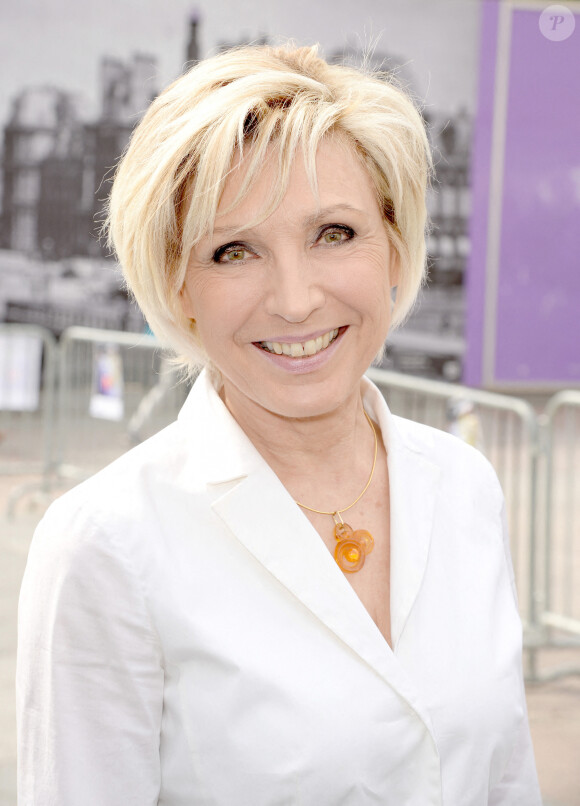 Photo d'archive datée du 27 mai 2016 d'Evelyne Dheliat à L'hôtel De Ville à Paris. Evelyne Dheliat fête ses 50 ans de carrière sur TF1. Pascal Baril/ABACAPRESS.COM