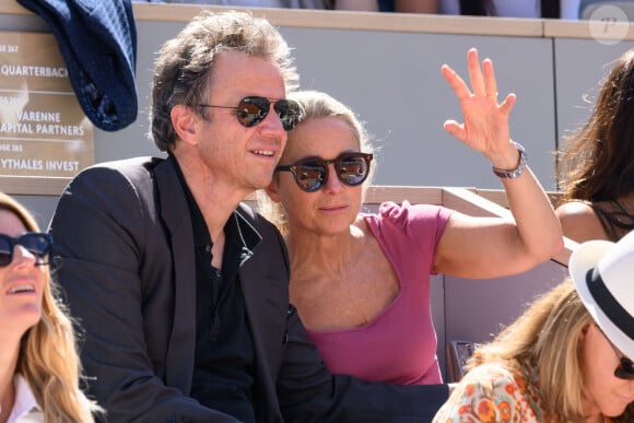 Arthur Sadoun n'est autre que le PDG de Publicis, l'un des leaders de communication dans le monde.
Arthur Sadoun et Anne-Sophie Lapix assistent aux Internationaux de France 2024 à Roland Garros le 7 juin 2024 à Paris. Laurent Zabulon/ABACAPRESS.COM