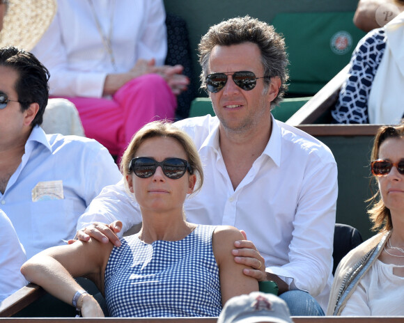 Anne-Sophie Lapix et son mari Arthur Sadoun assistent à la finale du simple messieurs des Internationaux de France de tennis au stade Roland Garros à Paris, le 8 juin 2014. Laurent Zabulon/ABACAPRESS.COM