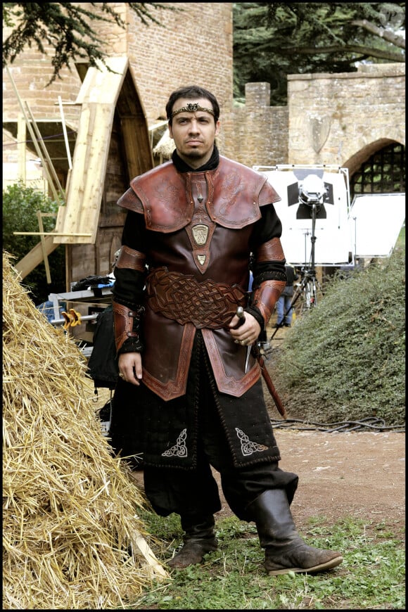 Tournage Kaamelott 2005 avec Alexandre er Lionnel Astier - Archive Portrait