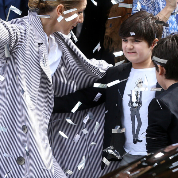 La chanteuse canadienne Céline Dion quitte Paris pour partir en vacances après sa tournée en Europe à guichets fermés. © Agence/Bestimage - 