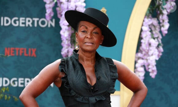 Adjoa Andoh  lors de l'avant-première de la partie 2 de la saison 3 de "La chronique de Bridgerton" à Leicester Square à Londres le 12 juin 2024.