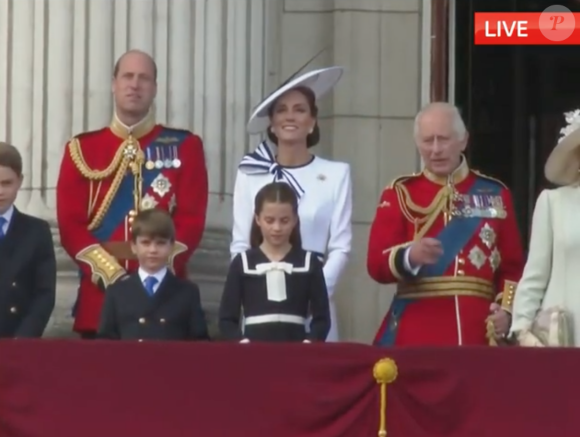 Louis, George, Charlotte, Kate Middleton, le prince William, Charles III et Camilla au balcon lors de "Trooping the Colour", le 15 juin 2024.