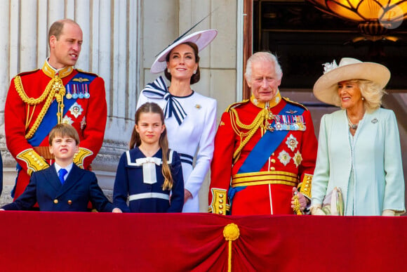 Archives : Prince William, Kate Middleton, Louis et Charlotte de Cambridge, Roi Charles III et Camilla Parker Bowles