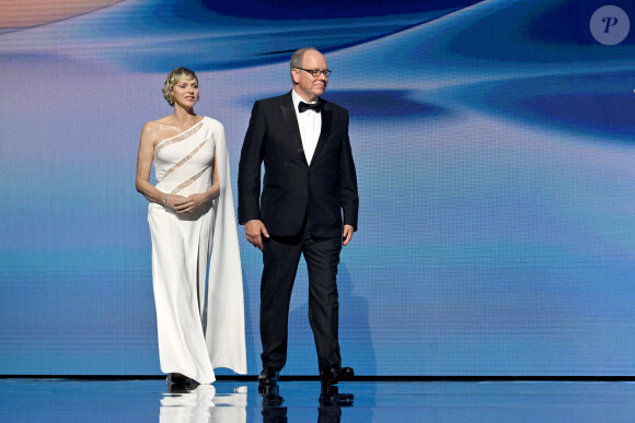 Le prince Albert II de Monaco et la princesse Charlene durant la cérémonie de clôture du 63ème Festival de Télévision de Monte-Carlo au Grimaldi Forum à Monaco, le 18 juin 2024. © Bruno Bebert / Bestimage