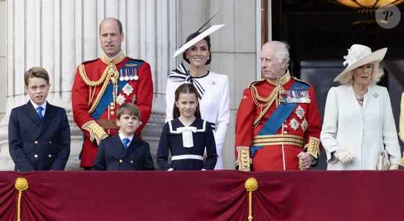 Le prince William avec la princesse Kate et leurs enfants George, Charlotte et Louis lors de Trooping the Colour à Londres le 15 juin 2024 © Richard Pohle/The Times/News Licensing/ABACAPRESS.COM