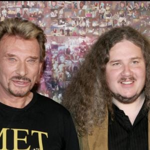 Johnny Hallyday et Yvan Cassar - Johnny Hallyday donne une conférence de presse pour sa tournée "Flashback Tour" 2006, dans le salon d'honneur du POPB