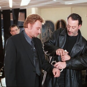 Mais "c'était une bêtise".
Excusif - Johnny Hallyday et Jean Reno.