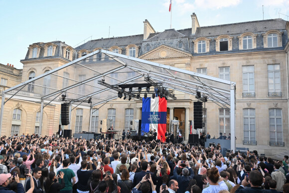 - G.Montagné, invité d'honneur du président de la République française E.Macron à l'occasion de la fête de la Musique dans la cour de l'Elysée à Paris, le 21 juin 2024. © Jacques Witt / Pool / Bestimage 