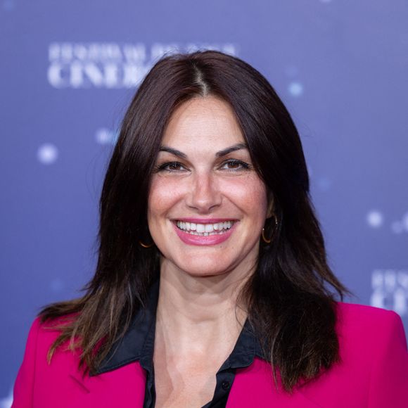 Helena Noguerra assiste au tapis rouge du 3e jour du 5e festival Cineroman à Nice, le 4 octobre 2023. Shootpix/ABACAPRESS.COM