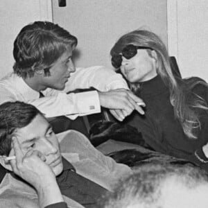 Archives : Jacques Dutronc et Françoise Hardy à Paris en 1967.