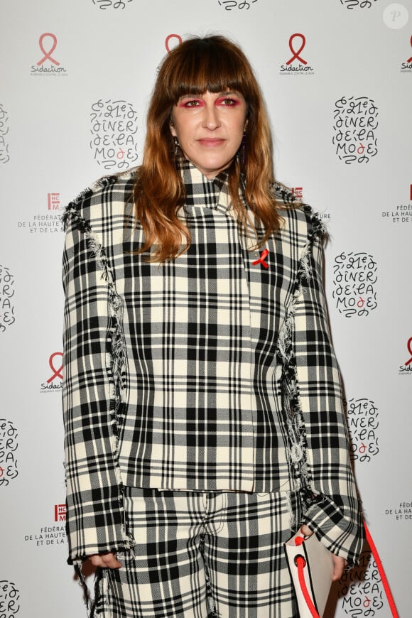 Une nouvelle corde à son arc. 
Daphne Burki - Photocall du " Dîner de la Mode " au bénéfice du Sidaction, au Palais de Tokyo, dans le cadre de la Fashion Week de Paris. Le 25 Janvier 2024. © Rachid Bellak / Bestimage 