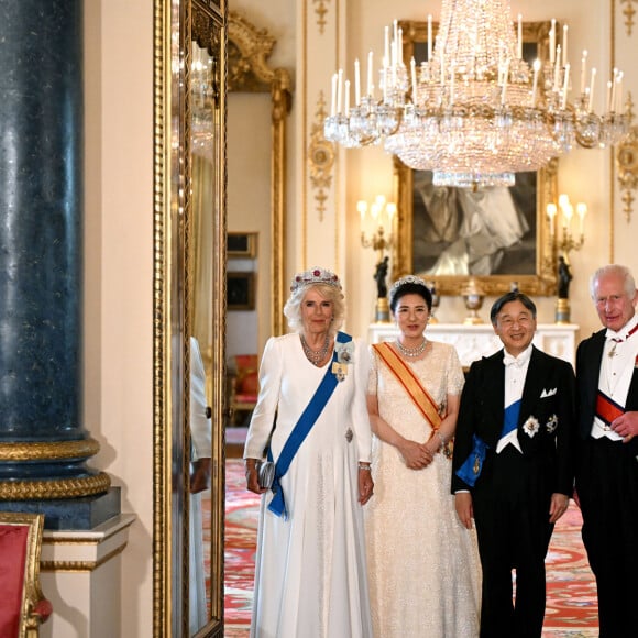 La reine consort camilla, l'impératrice du Japon Masako, l'empereur du Japon Naruhito, le roi Charles III d'Angleterre arrivent au banquet d'état donné en l'honneur de la visite de l'empereur et l'impératrice au Royaume Uni. Buckingham Palace, Londres le 25 juin 2024. 