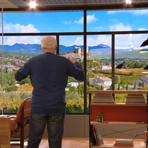 Francis Perrin et sa maison dans le Vaucluse, "En aparté".