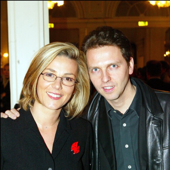 


Laurence Ferrari et Thomas Hugues à la générale de la pièce "Un Beau Salaud" au Théâtre de Paris en mars 2004


